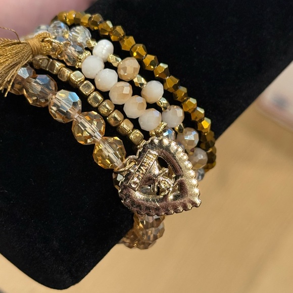 Gold and White Beaded Bracelet Set with Heart Charm - Picture 2 of 3